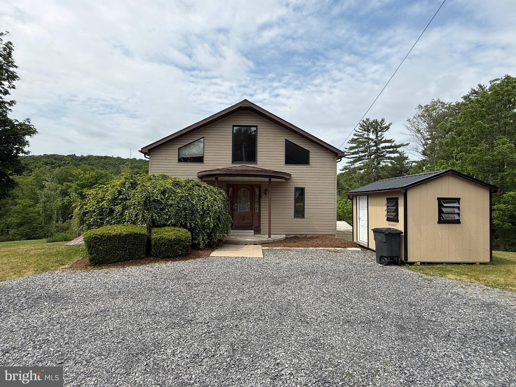 4776 Mcalevys Fort Road Petersburg, PA 16669 - Photo 3 of 83