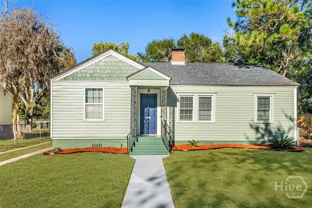 $325,000 | 2140 East 42nd Street, Savannah, GA 31404