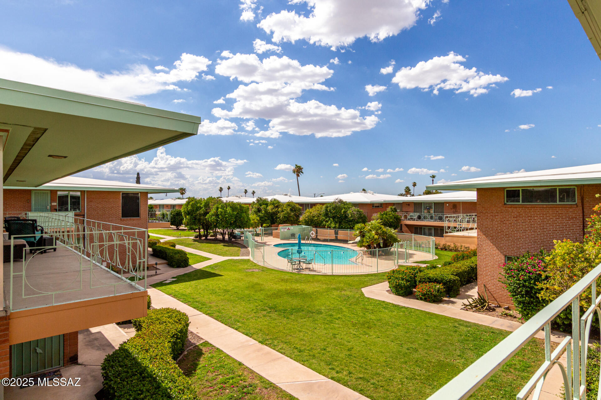 521 North Country Club Road, Unit 67 Tucson, AZ 85716 - Photo 26 of 35 Balcony