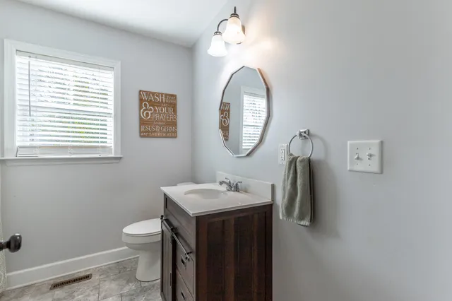 $334,900 | 315 Vista Drive, Chattanooga, TN 37411