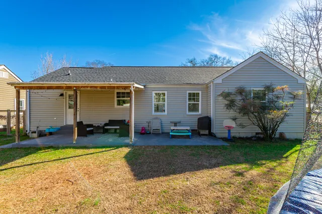 $334,900 | 315 Vista Drive, Chattanooga, TN 37411