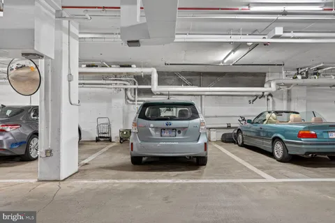 $1,300,000 | 4200 Massachusetts Avenue Northwest, Unit 402, Washington, DC 20016