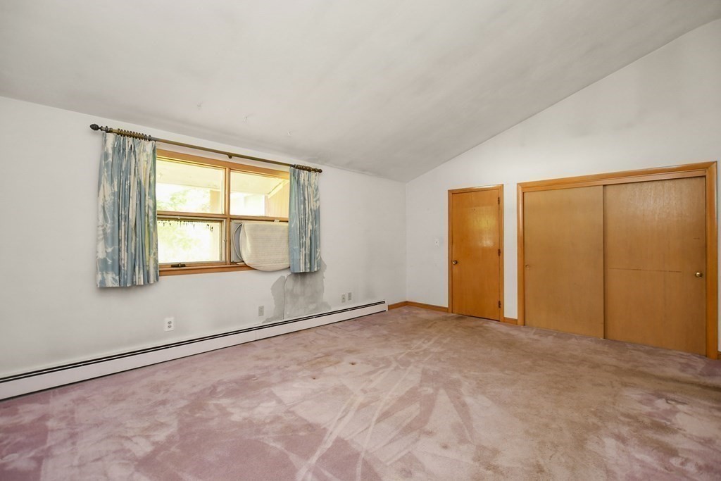 13 Bradley Road Salem, MA 01970 - Photo 13 of 32 Gallery Image 13