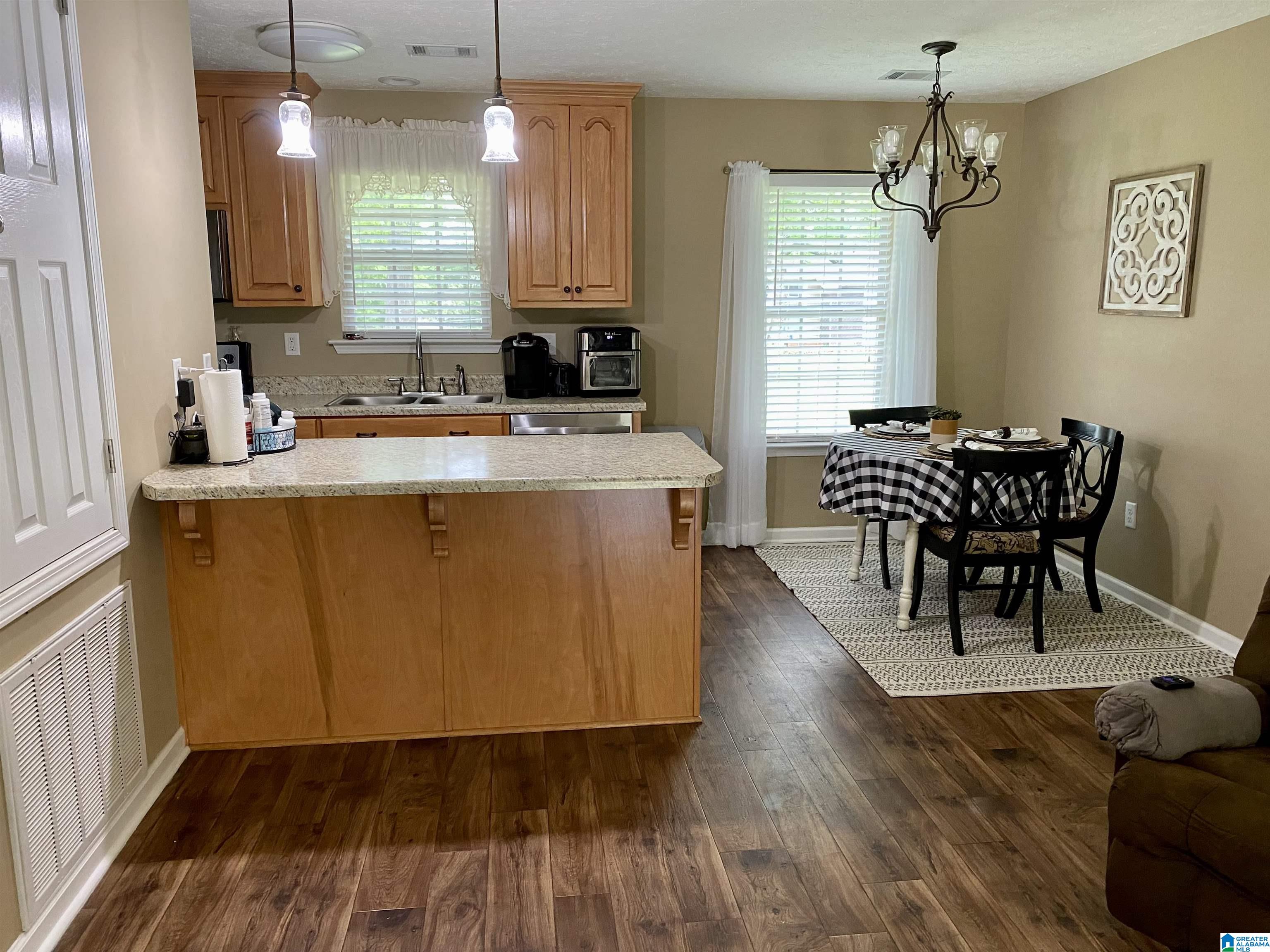 413 1st Street Clanton, AL 35045 - Photo 6 of 16