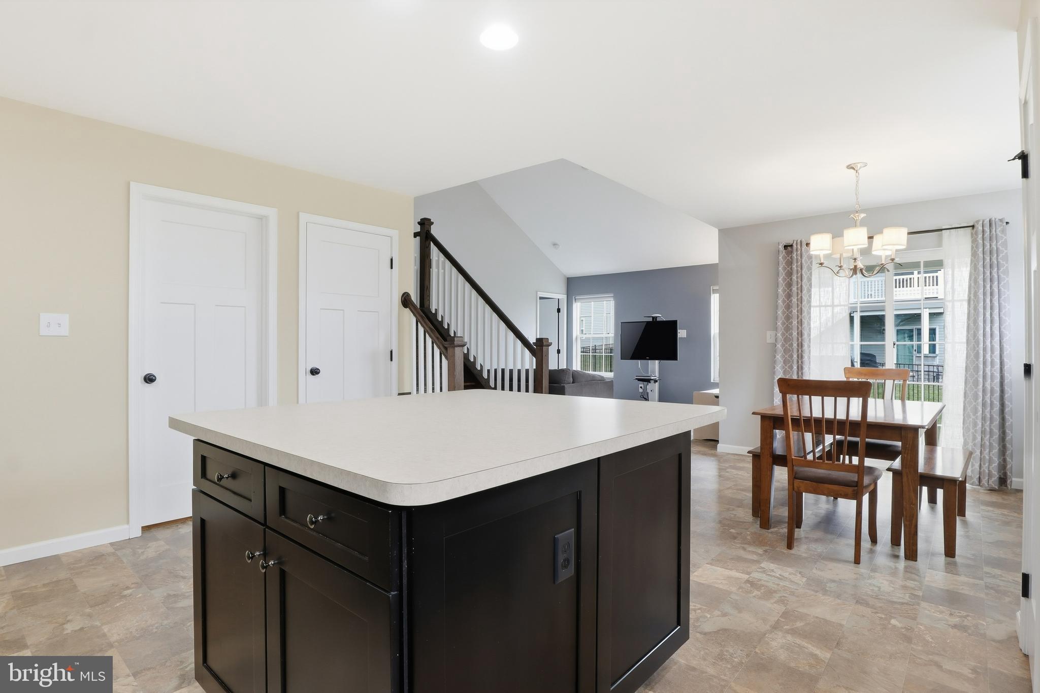 2606 Woodspring Drive York, PA 17402 - Photo 15 of 60