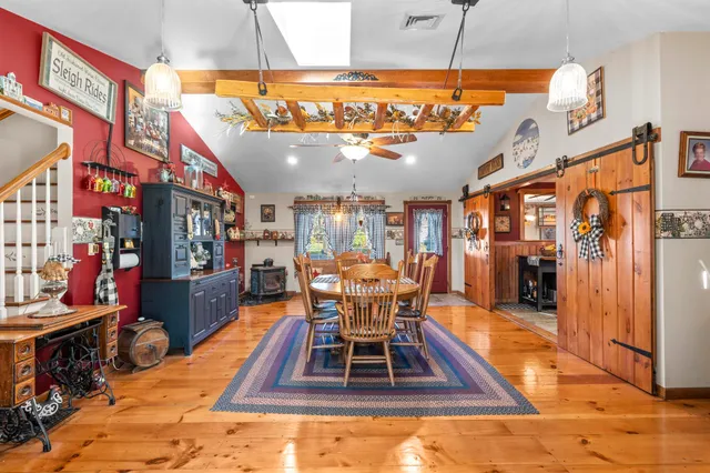 $639,900 | 361 Rock Lane, Milford, CT 06460