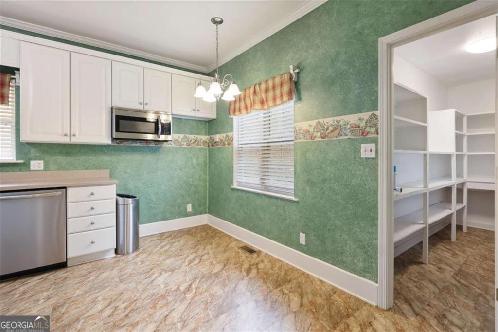 444 Covered Bridge Road Covington, GA 30016 - Photo 7 of 22