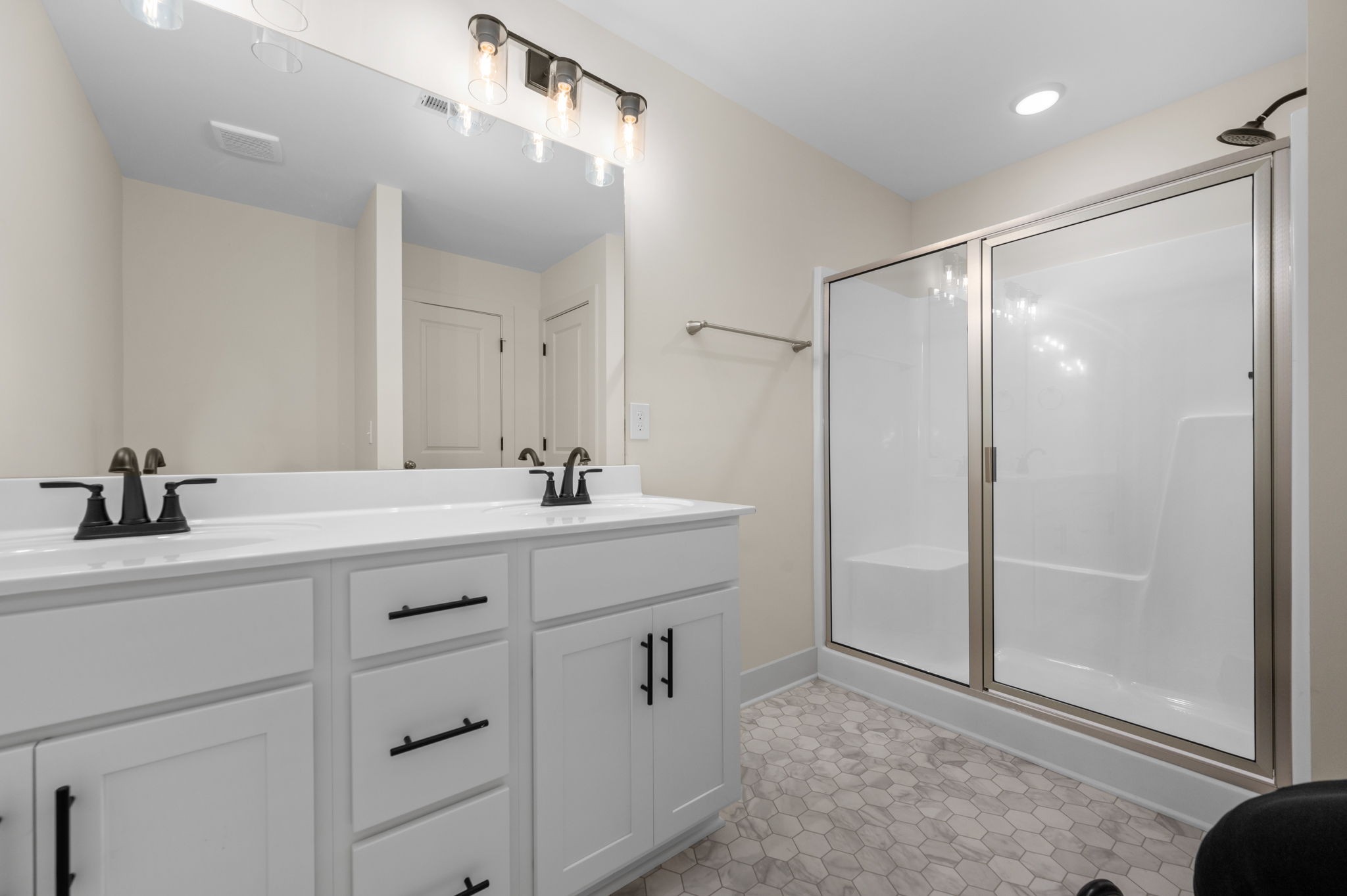610 Vrabel Road Murfreesboro, TN 37130 - Photo 16 of 25 Gallery Image 16