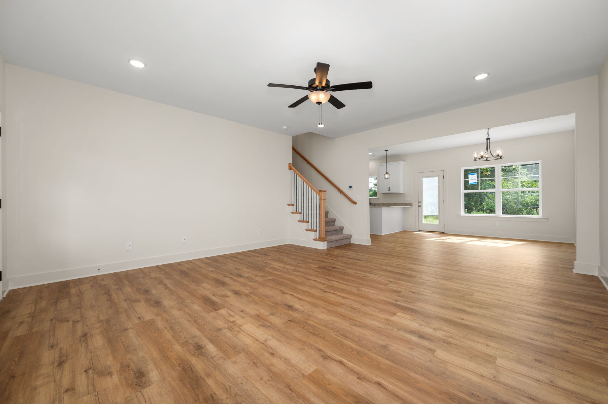 610 Vrabel Road Murfreesboro, TN 37130 - Photo 4 of 25 Gallery Image 4