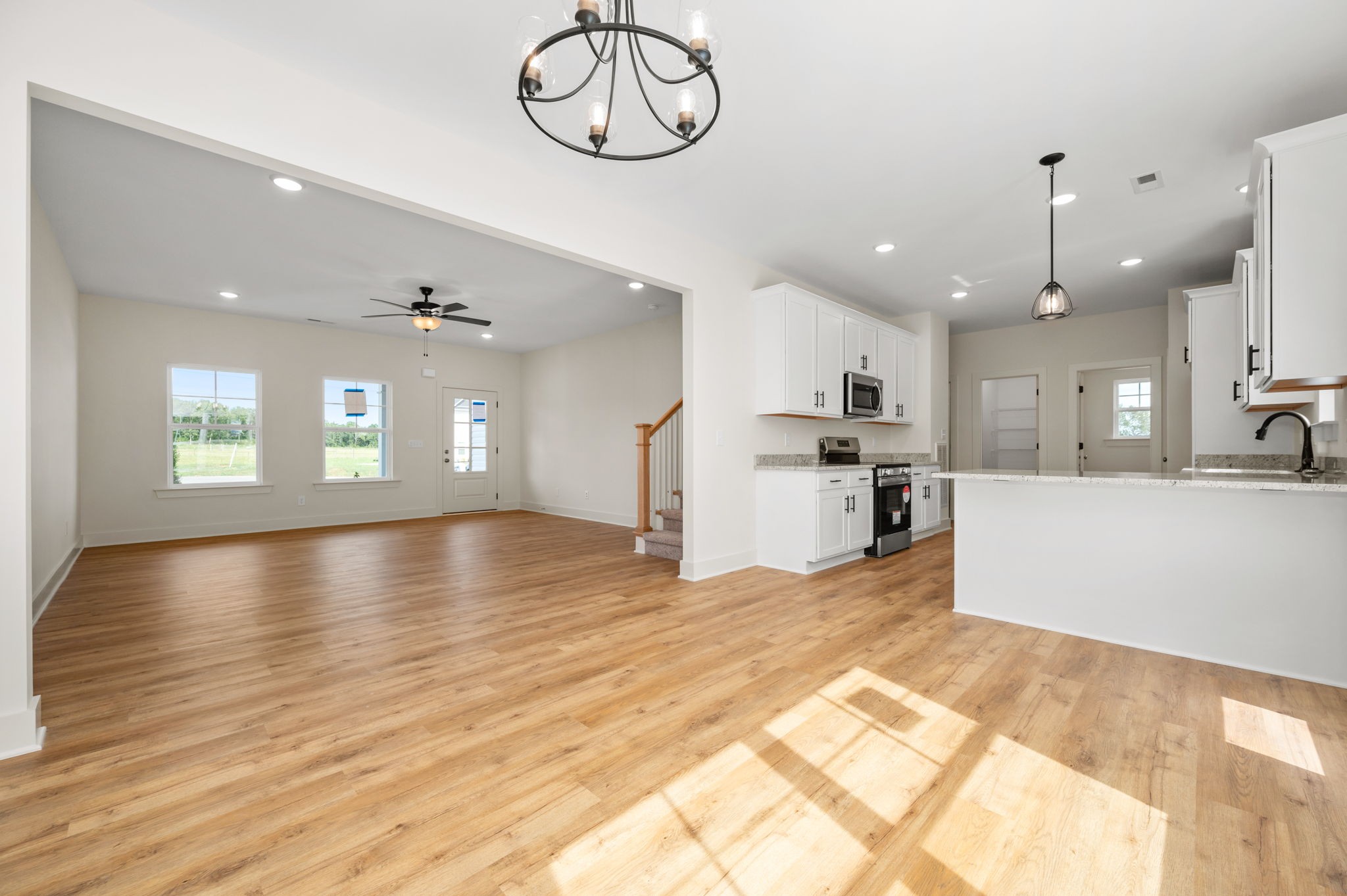 610 Vrabel Road Murfreesboro, TN 37130 - Photo 7 of 25 Gallery Image 7