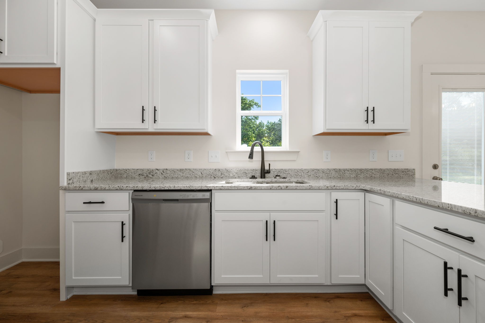 610 Vrabel Road Murfreesboro, TN 37130 - Photo 9 of 25 Gallery Image 9