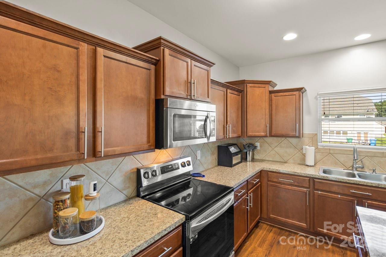 12876 Mustang Drive Midland, NC 28107 - Photo 13 of 35