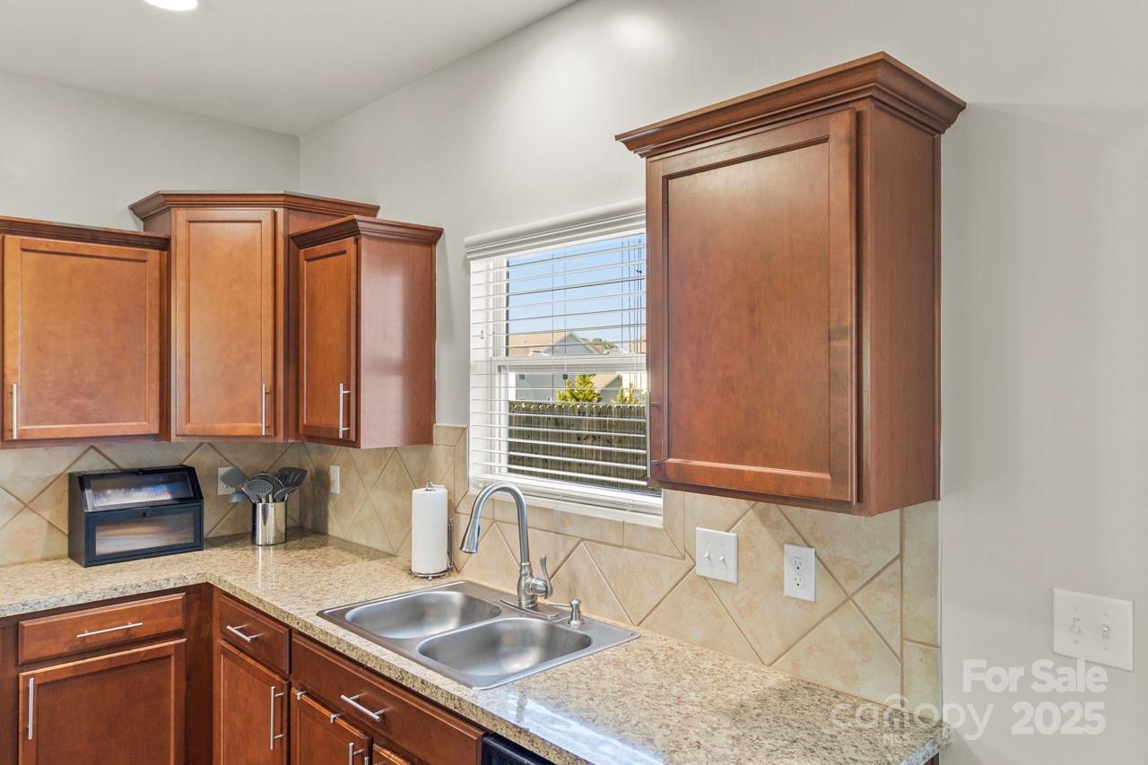 12876 Mustang Drive Midland, NC 28107 - Photo 16 of 35