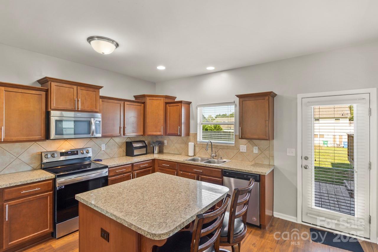 12876 Mustang Drive Midland, NC 28107 - Photo 17 of 35