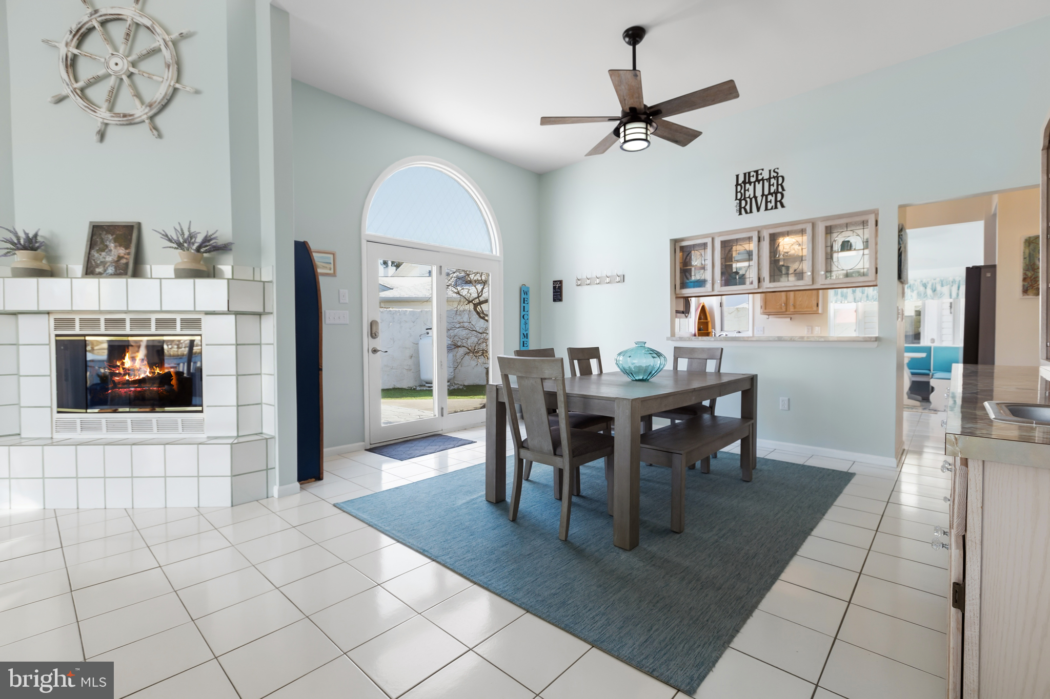 13 Hunters Point Millsboro, DE 19966 - Photo 4 of 29 Gas Fireplace and Ceramic Floors