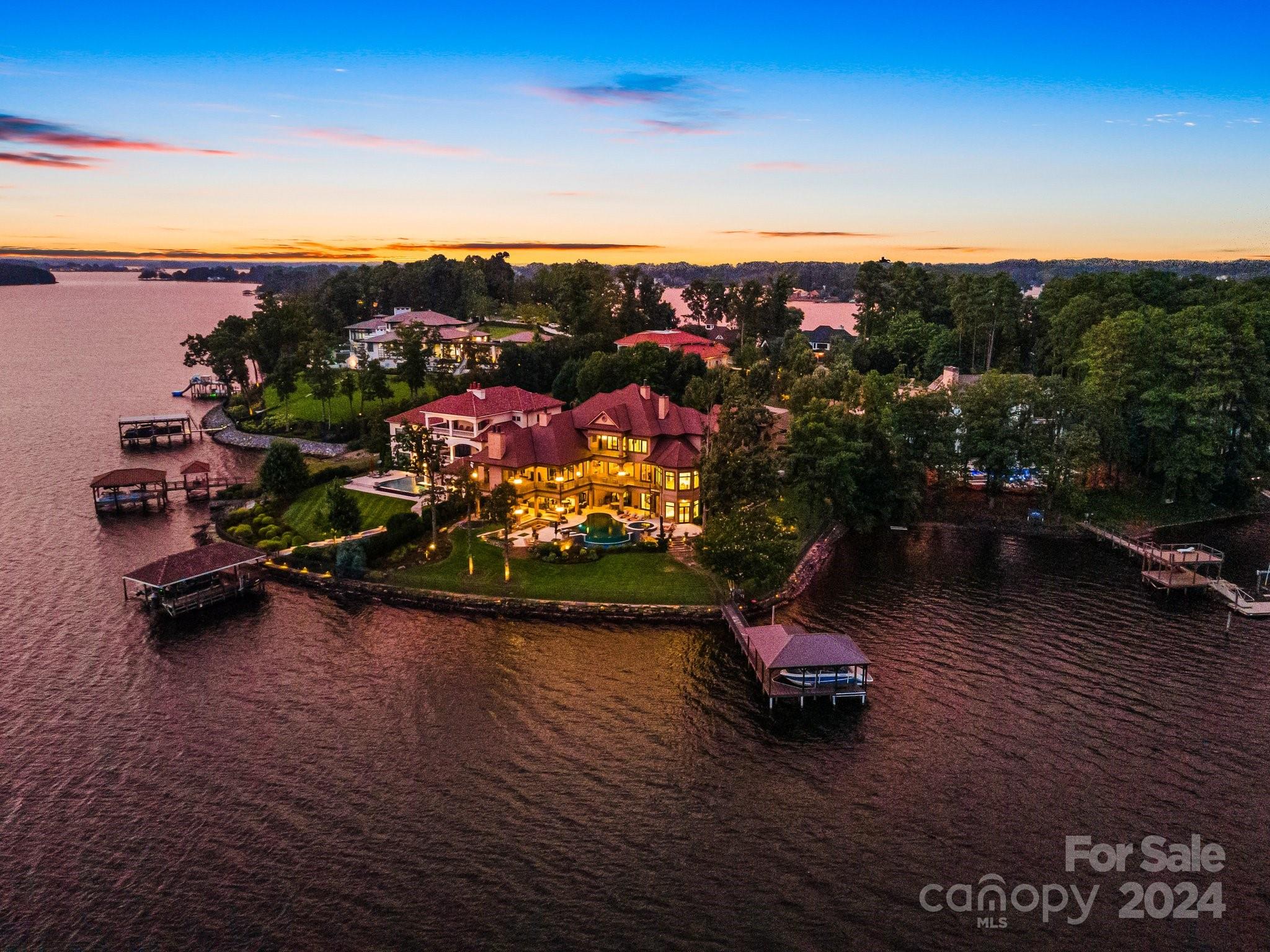 16700 Tinker Place Cornelius, NC 28031 - Photo 3 of 47