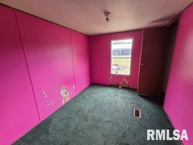 $160,000 | 19499 North Iris Lane, Mount Vernon, IL 62864