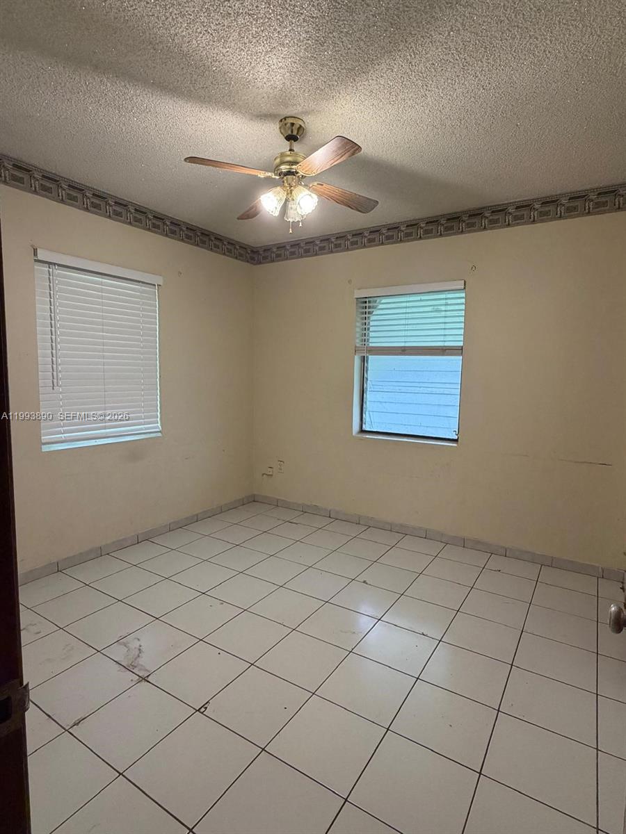 6371 Southwest 34th Street Miami, FL 33155 - Photo 6 of 10