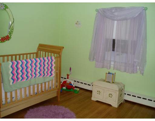 1711 Providence Road Northbridge, MA 01534 - Photo 6 of 11 Gallery Image 6