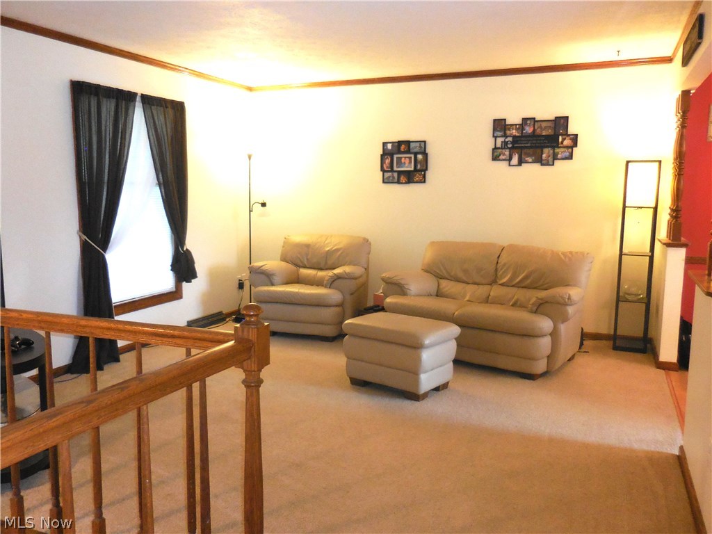 7545 Hartman Road Wadsworth, OH 44281 - Photo 9 of 35