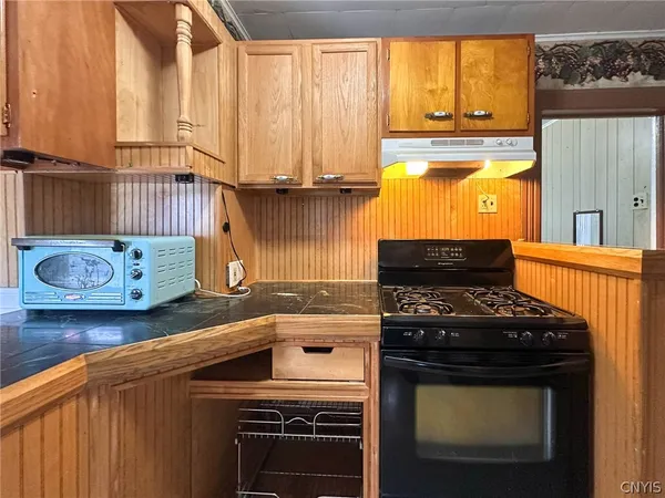 $149,900 | 318 South Main Street, Herkimer, NY 13350