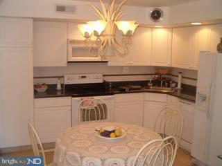 1225 Norwalk Road, Unit 2 Philadelphia, PA 19115 - Photo 3 of 6 Gallery Image 3