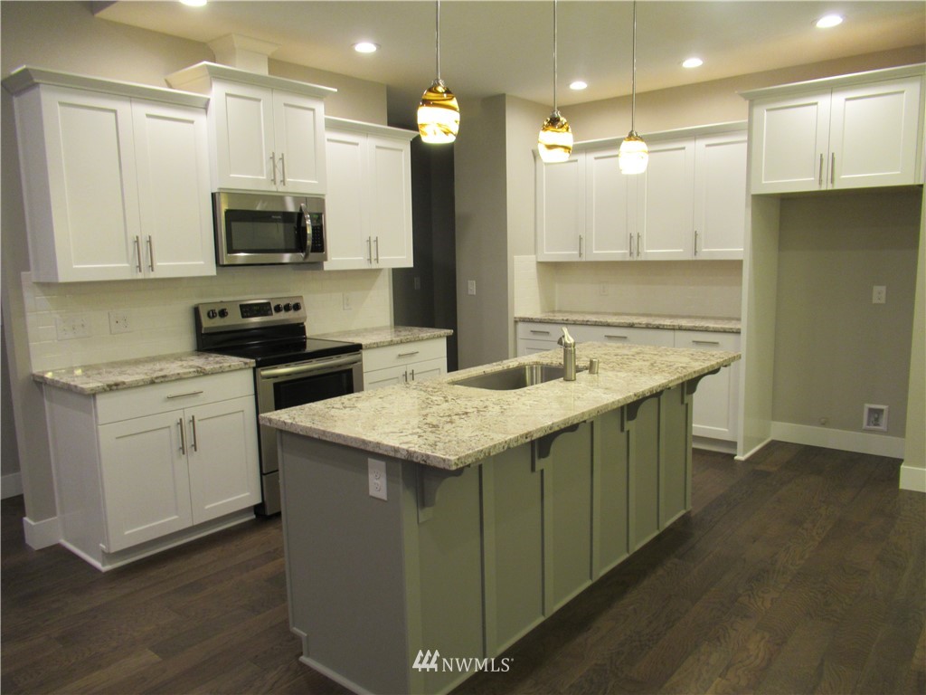 4822 Feigley Road West Port Orchard, WA 98367 - Photo 5 of 22 Gallery Image 5
