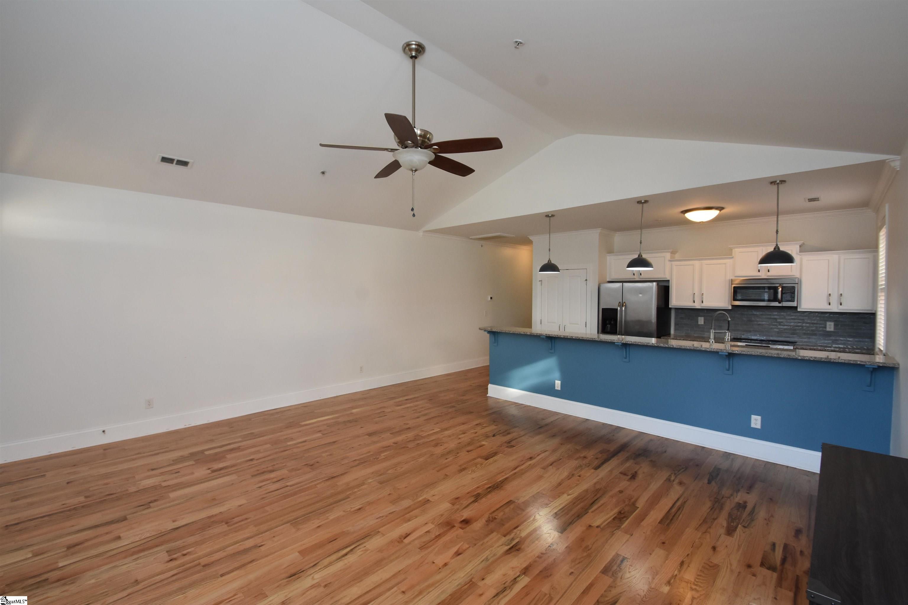 9 B Harris Street Greenville, SC 29601 - Photo 7 of 17