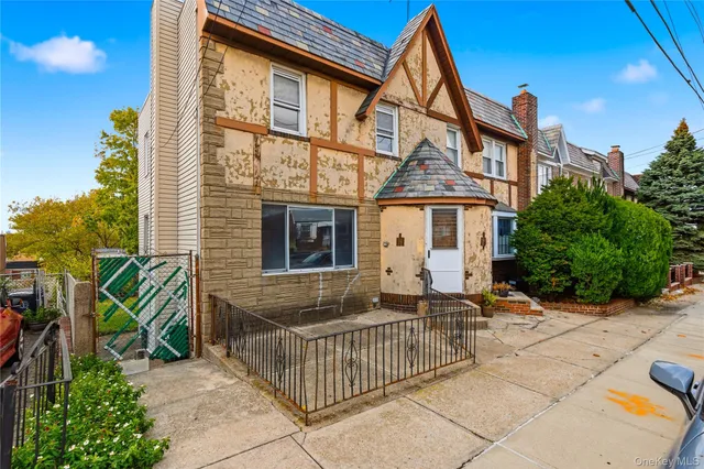 $779,000 | 61-24 65th Street | Middle Village
