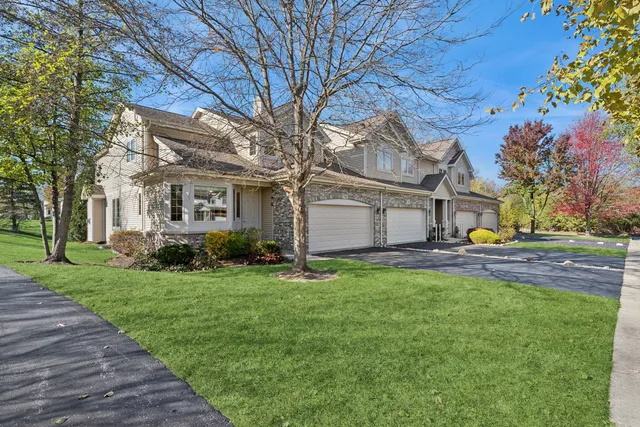 $389,000 | 706 Owl Creek Lane, Gurnee, IL 60031