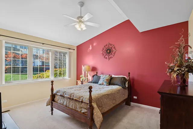 $389,000 | 706 Owl Creek Lane, Gurnee, IL 60031