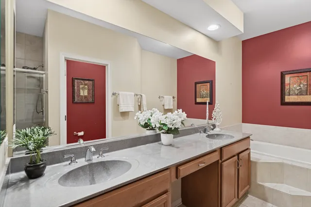 $389,000 | 706 Owl Creek Lane, Gurnee, IL 60031