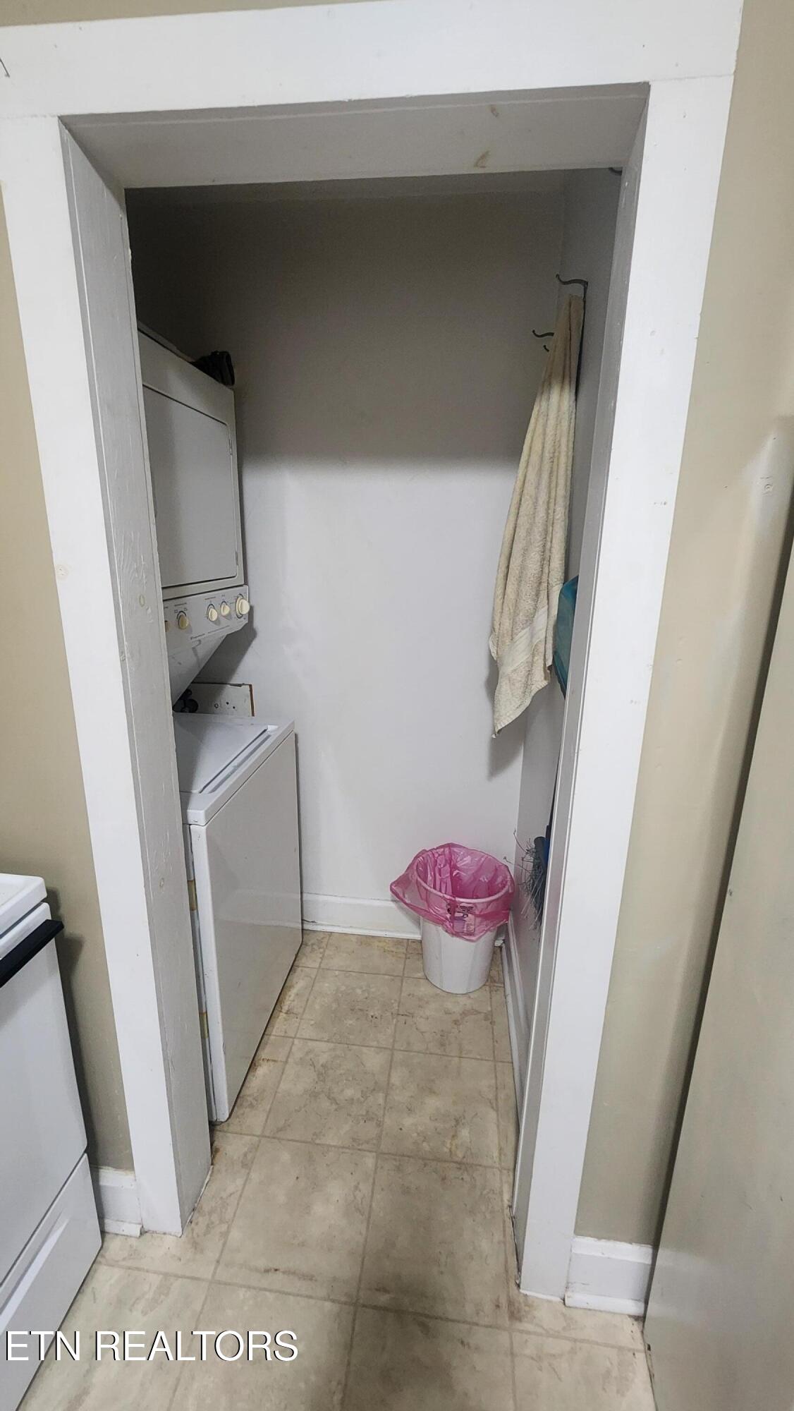 205 North Main Street Oneida, TN 37841 - Photo 42 of 49 20241015_143010