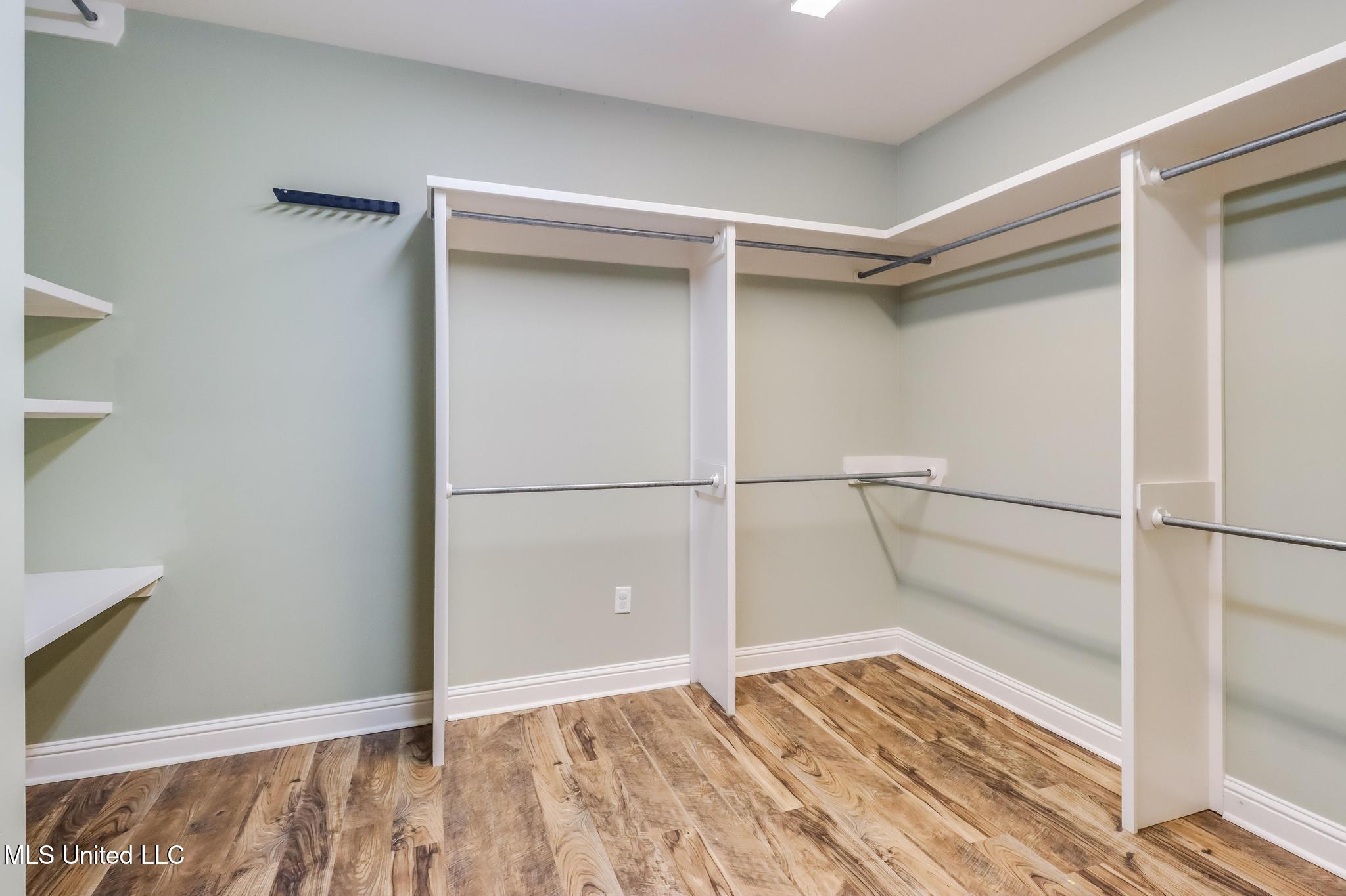 857 Reed Lane Gulfport, MS 39507 - Photo 18 of 32 Photo Feb 05 2026, 1 44 42 PM (1)