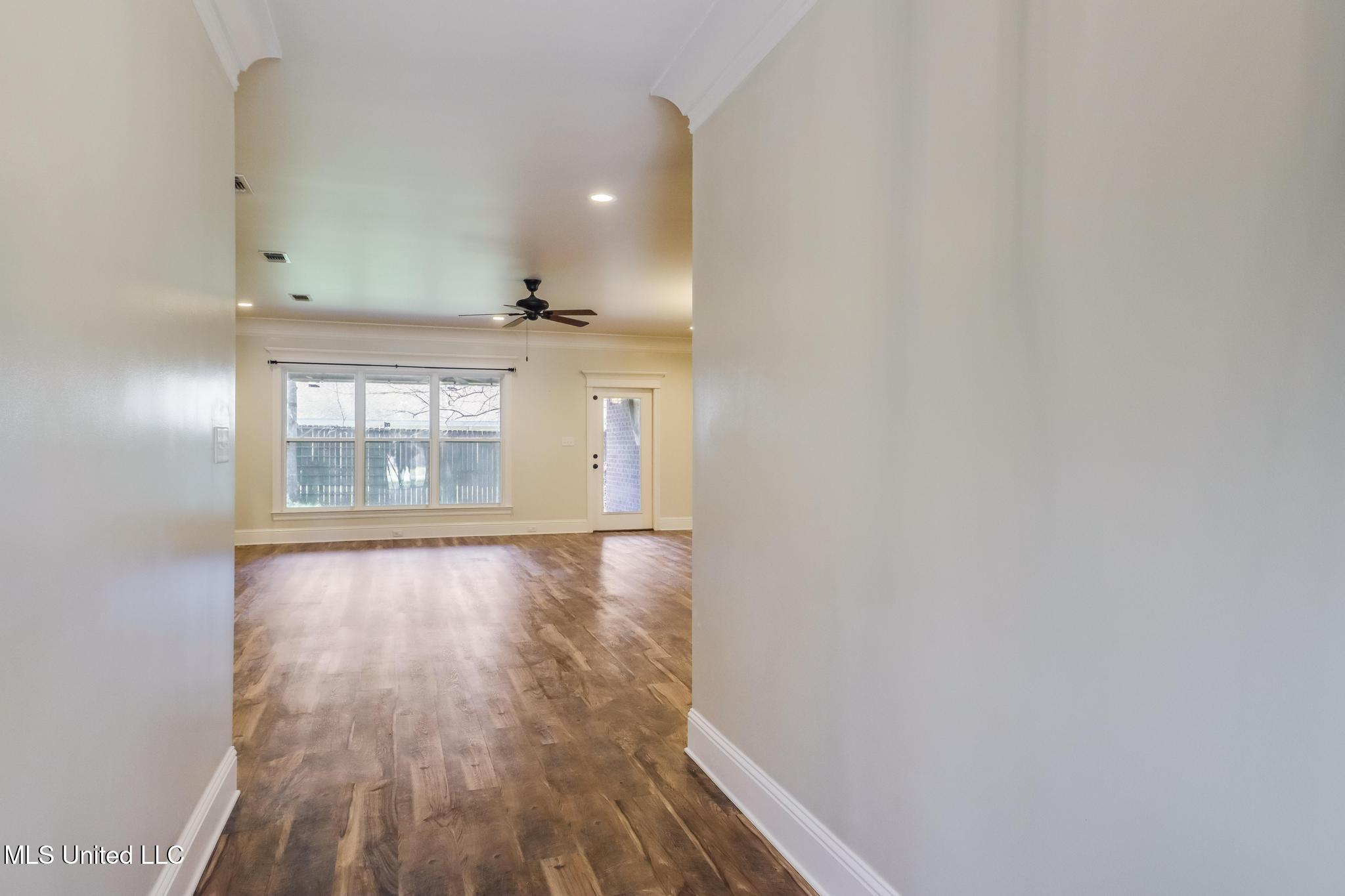 857 Reed Lane Gulfport, MS 39507 - Photo 4 of 32 Photo Feb 05 2026, 1 40 21 PM (1)-2