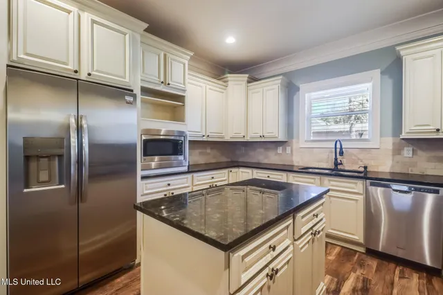 $400,000 | 857 Reed Lane, Gulfport, MS 39507