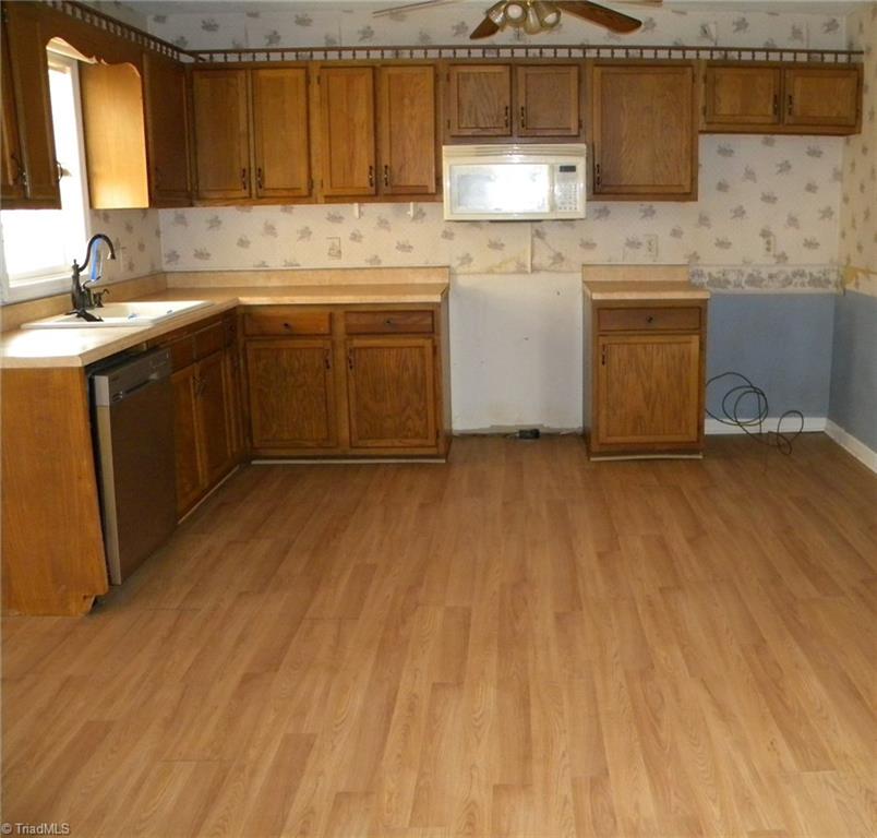 8780 Crestbrook Road Rural Hall, NC 27045 - Photo 3 of 6