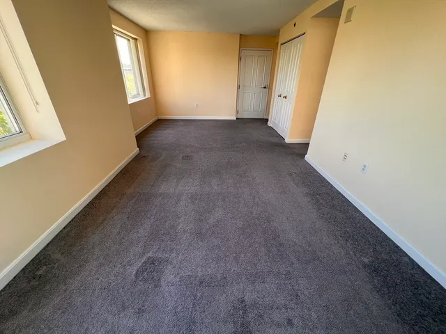 $2,975 | 8 Museum Way, Unit 416, Cambridge, MA 02141