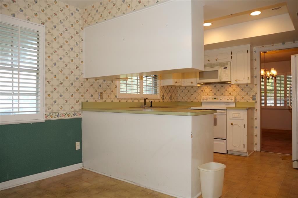 2221 Santa Antilles Road Orlando, FL 32806 - Photo 12 of 29