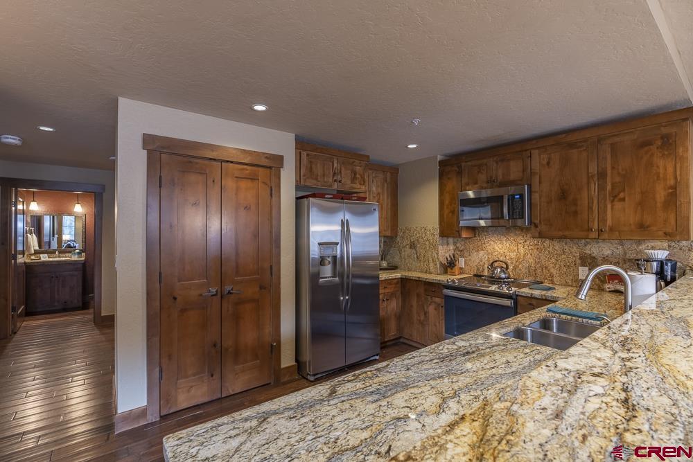24 Sheol Street, Unit 508 R30 Durango, CO 81301 - Photo 6 of 25 Gallery Image 6
