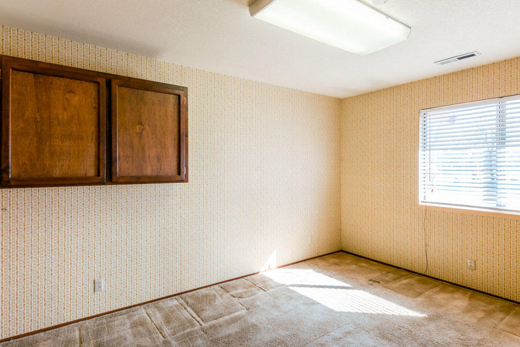 5988 Riverside Drive Redding, CA 96001 - Photo 19 of 27 41 bed 2