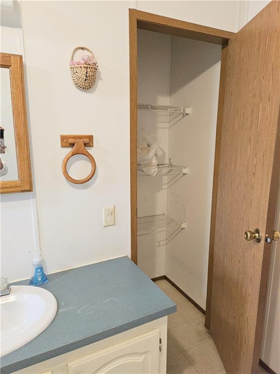 723 Joy Lane Butler, PA 16001 - Photo 25 of 41 a view of bathroom