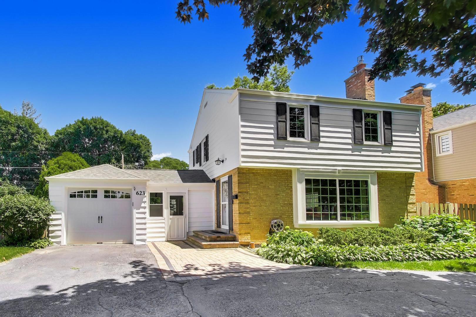 623 South Arlington Heights Road Arlington Heights, IL 60005 - Photo 1 of 36