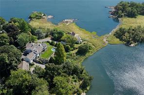 2 Sackett Landing Rye, NY 10580 - Photo 1 of 1 a view of a garden with plants