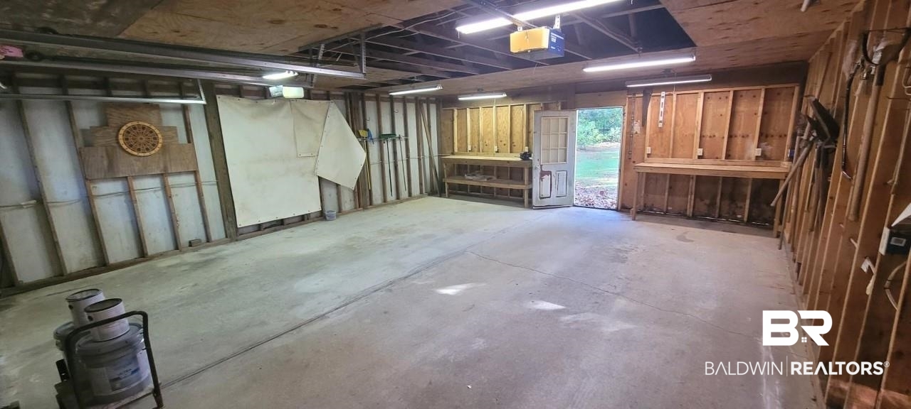 19091 Thompson Hall Road Fairhope, AL 36532 - Photo 23 of 38 Garage