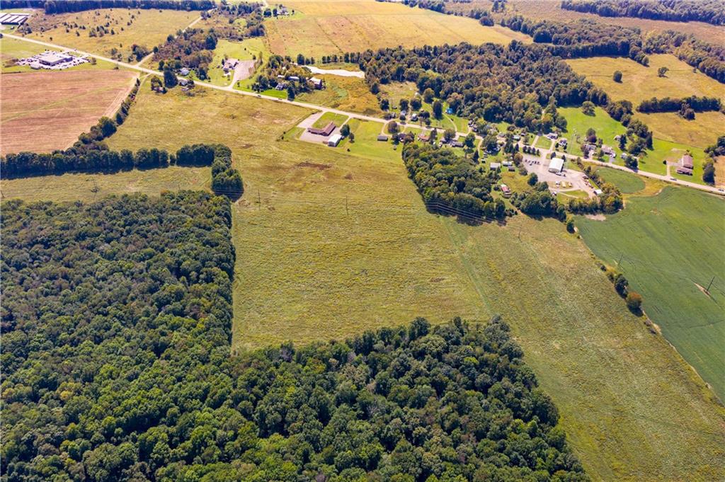 1955 Mercer Grove City Road Grove City, PA 16127 - Photo 4 of 8 Property