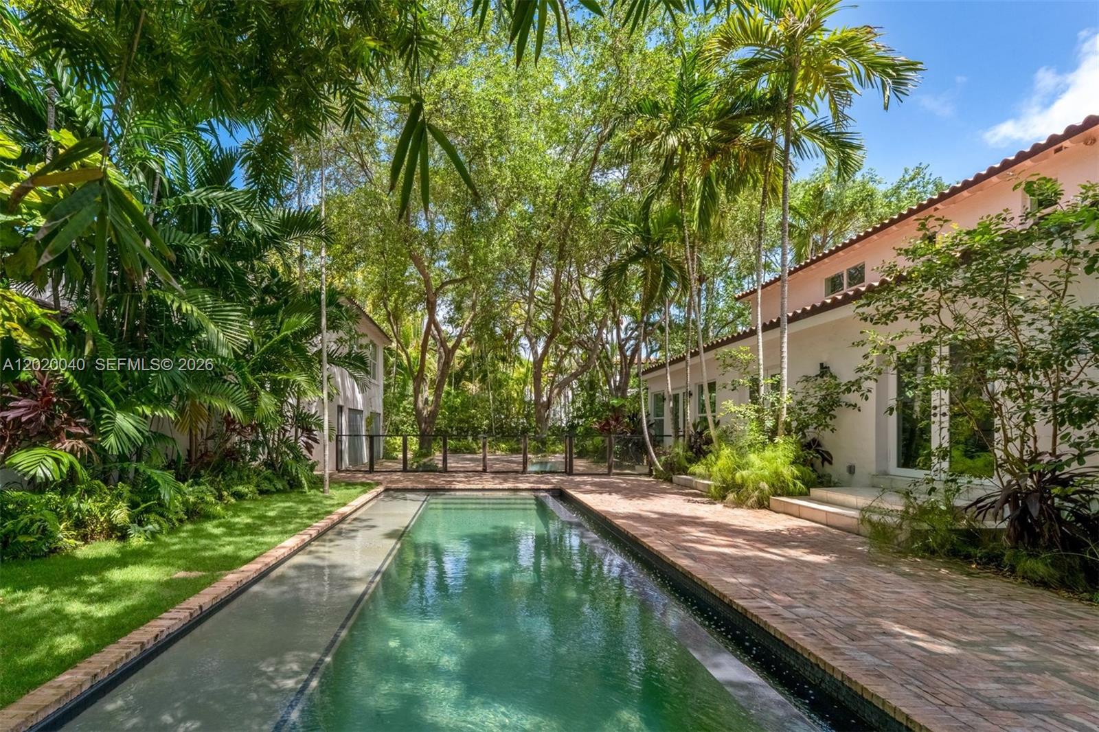 5812 Alton Road Miami Beach, FL 33140 - Photo 1 of 43