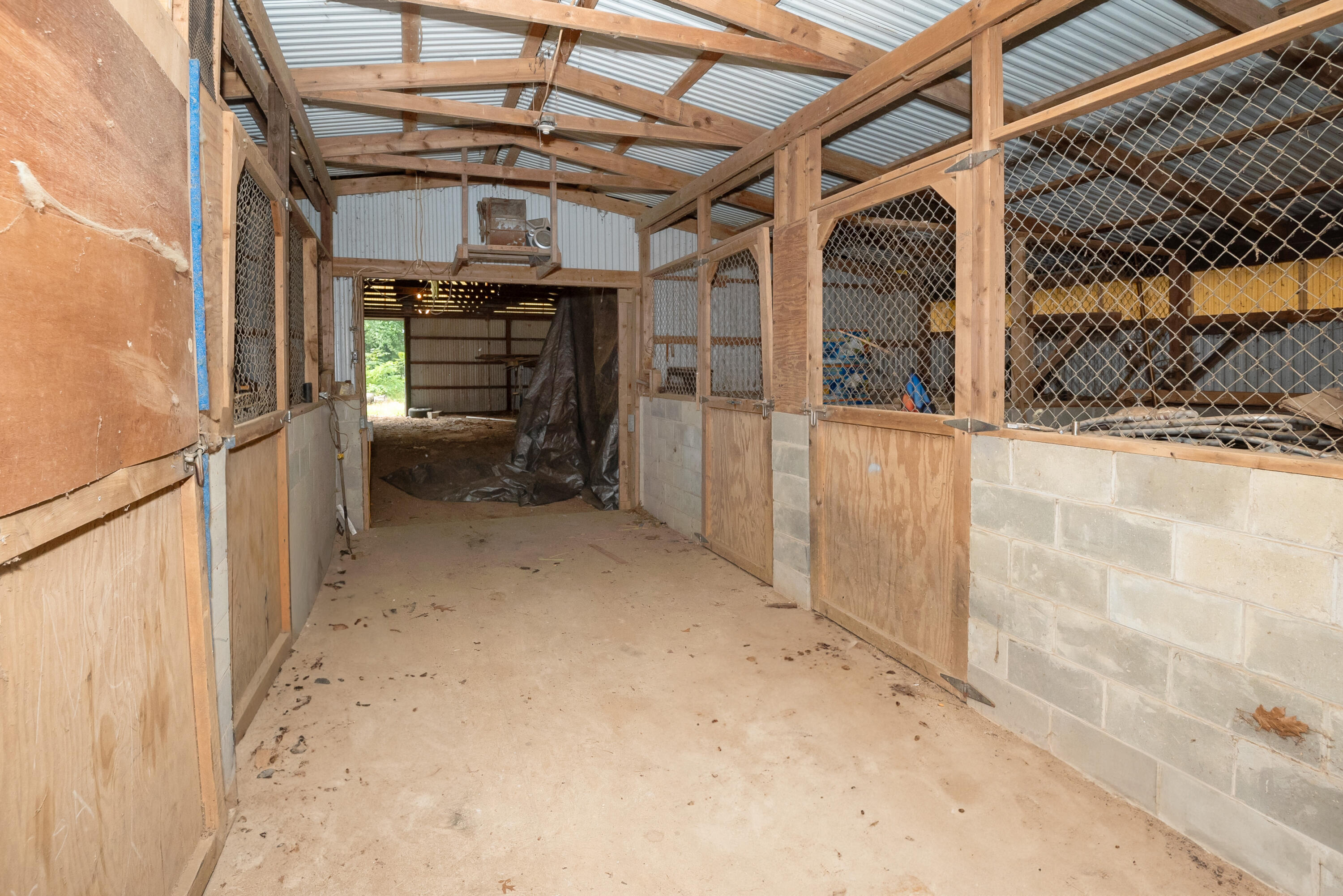 6456 Scherr Road Berrien Springs, MI 49103 - Photo 9 of 38 Stalls