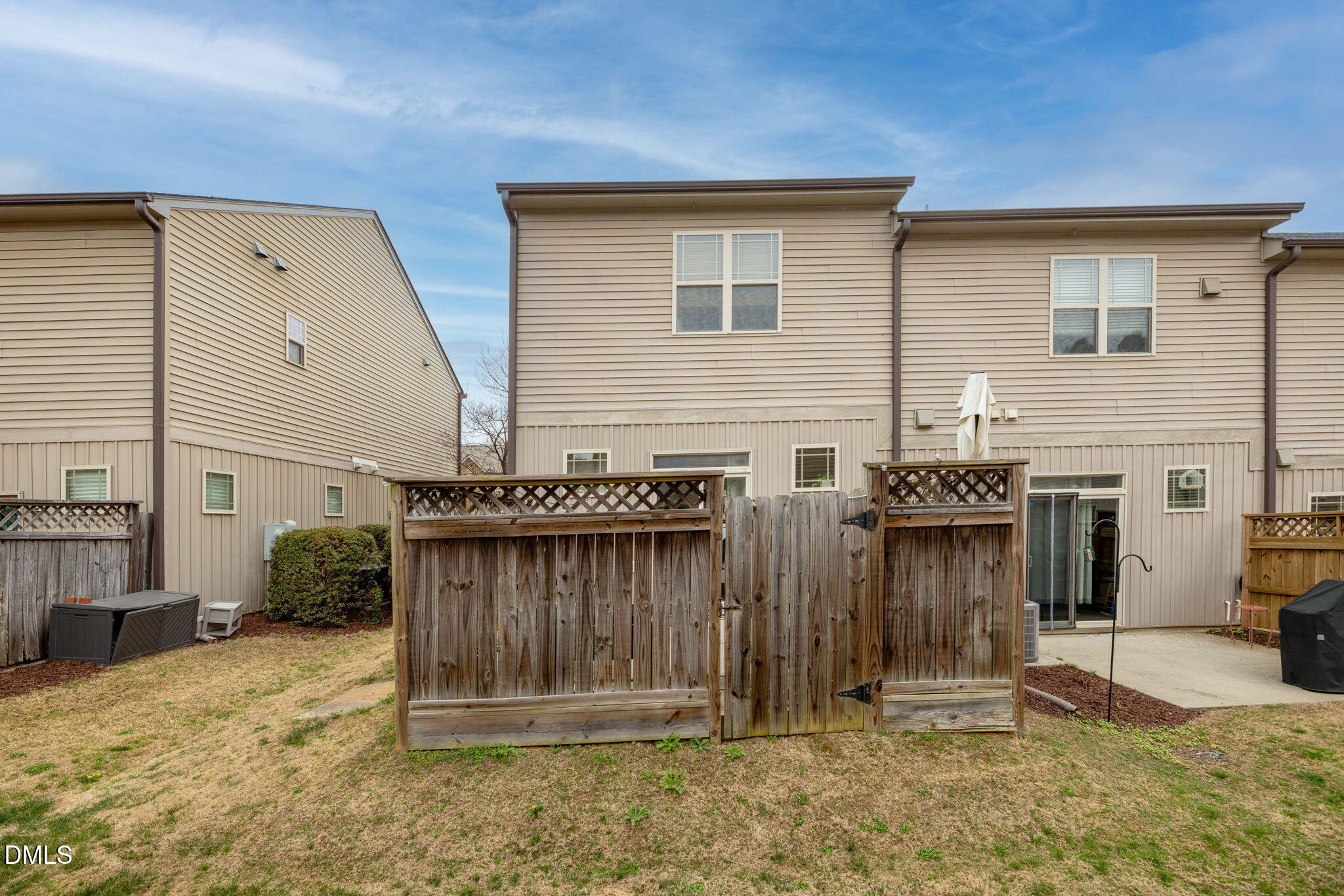 2816 Piedmont River Way Raleigh, NC 27606 - Photo 13 of 62 8-web-or-mls-8Y3A8860-Edit
