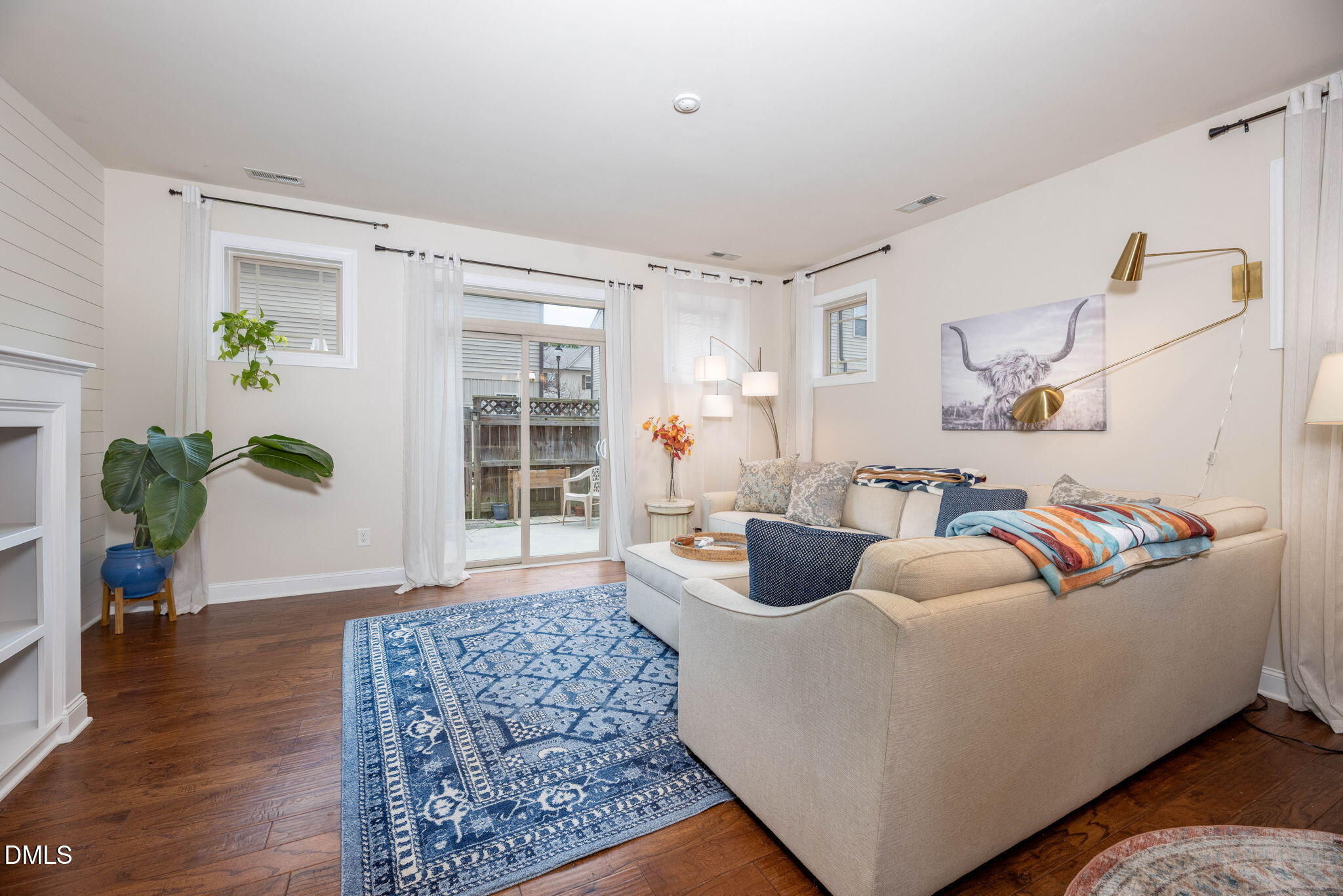 2816 Piedmont River Way Raleigh, NC 27606 - Photo 22 of 62 20-web-or-mls-8Y3A8915-Edit